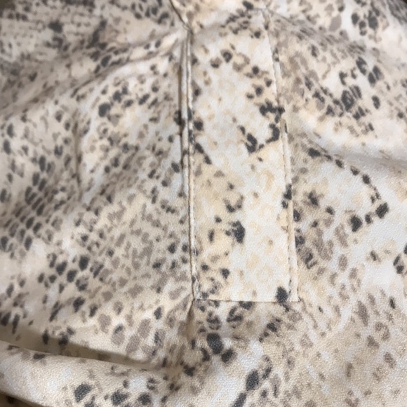 Ava & Viv Snake Print Blouse Top Shirt Long Balloon Sleeve Open Collar 4X NWT - Picture 7 of 7